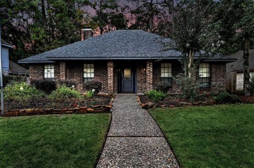 1939 Wilderness Point Dr, Humble, TX 77339-2240