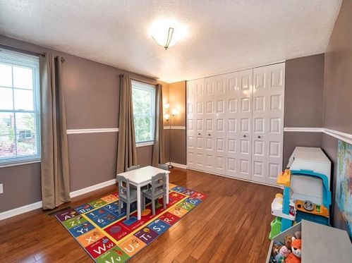 630 Walden Way, Imperial PA  15126-9684 exterior