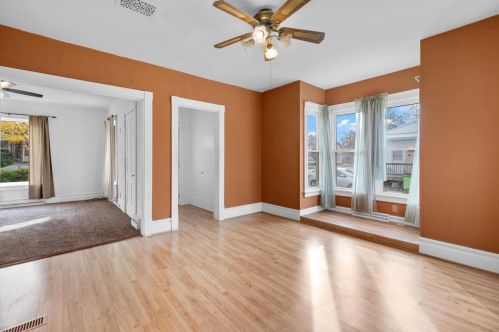 512 Lincoln Ave, Beaver Dam, WI 53916-1828
