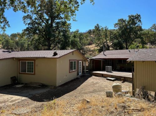 4450 Scotts Vly Rd, Lakeport CA  95453-9456 exterior