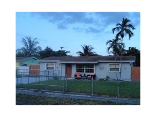 3221 73rd Ter, Hollywood, FL 33024-2440
