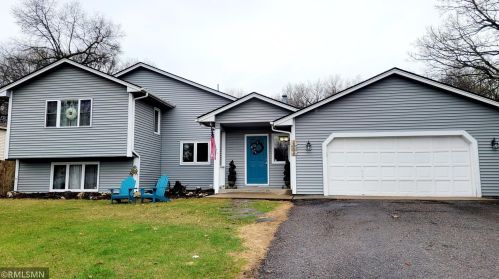2356 132nd Ln, Minneapolis, MN 55448-2570