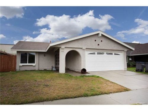 1532 Cyrene Dr, Long Beach, CA 90746-3102