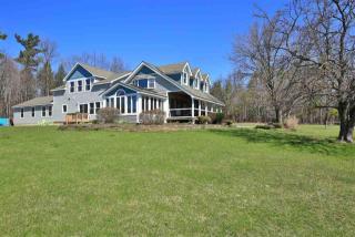 6789 Lainhart Rd, Altamont, NY 12009-6014