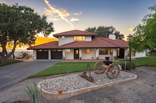 3310 Neal Springs Rd, Templeton CA  93465-8660 exterior