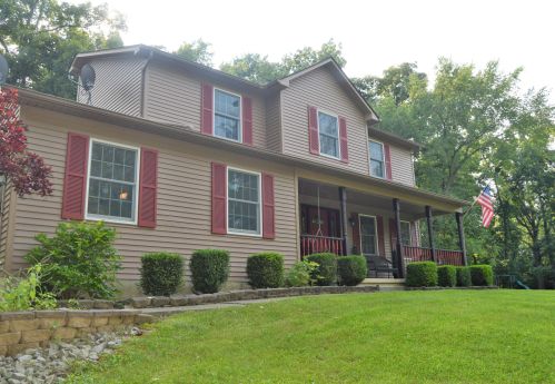 18131 Bear Swamp Rd, Marysville, OH 43040-9330