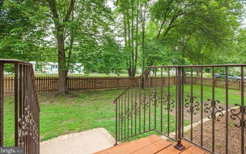 10905 Deerfield Dr, Fredericksburg, VA 22407-6330