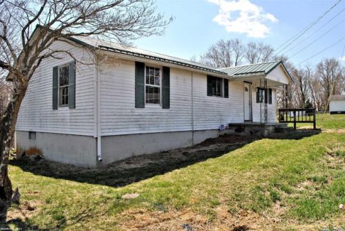 3710 Second Morehead Ln, Snowville, VA 24301-6039