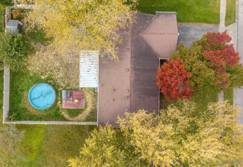 1815 Nebraska Dr, Xenia OH  45385-4841 exterior