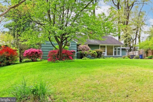 7105 Westmoreland Rd, Falls Church, VA 22042-2533