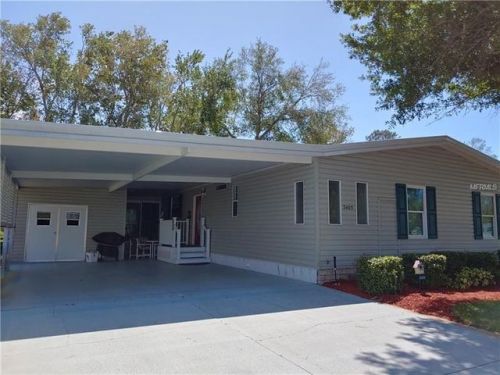 3405 Myakka River Rd, Tavares, FL 32778-4889