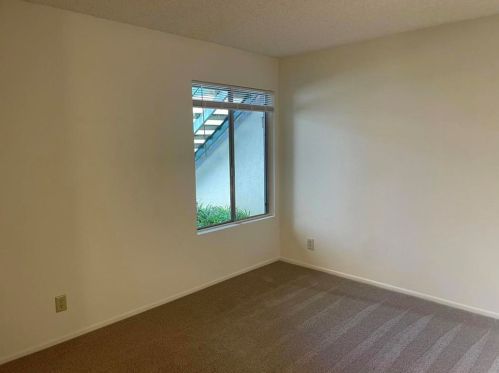 1811 Grand Ave, Escondido CA  92027-3228 exterior