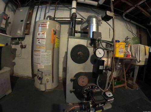 690 Tulip Ave, Floral Park NY  11001-3754 exterior