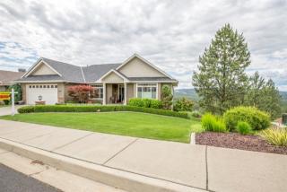 6271 Shawnee Ave, Spokane WA  99208-8311 exterior