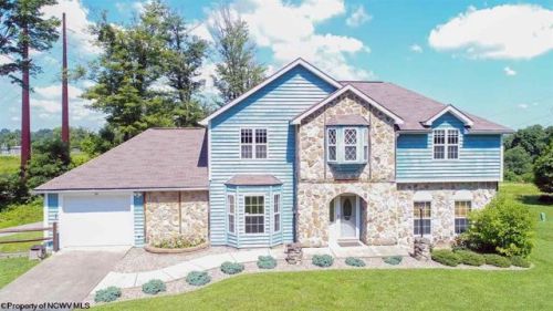 56 Morgan Run Rd, Morgantown, WV 26508-2705