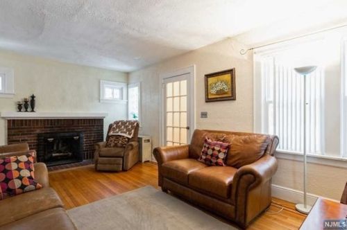 974 Garrison Ave, Teaneck NJ  07666-2619 exterior