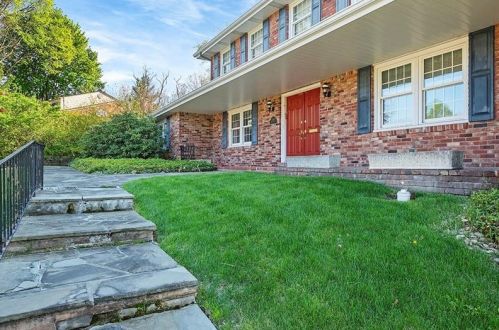 248 Tech Rd, Pittsburgh, PA 15205-1737