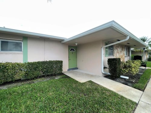 2616 Dudley Dr, West Palm Beach, FL 33415-8031