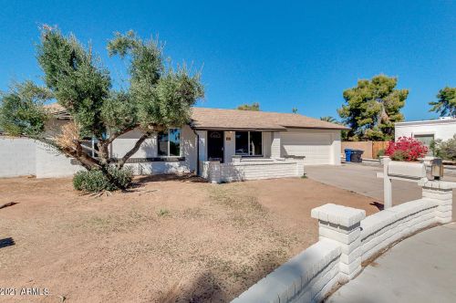 2156 Beverly Cir, Mesa, AZ 85210-6703