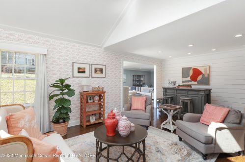 162 Borden Rd, Middletown NJ  07748-3050 exterior