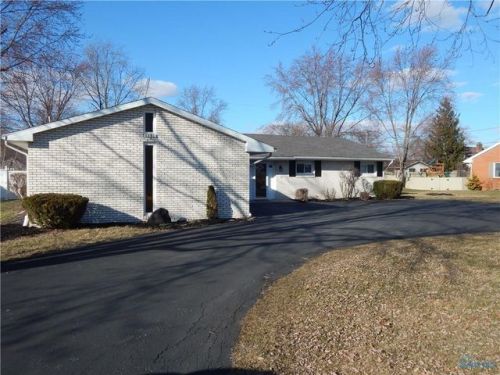 332 Arleta Dr, Defiance, OH 43512-1710