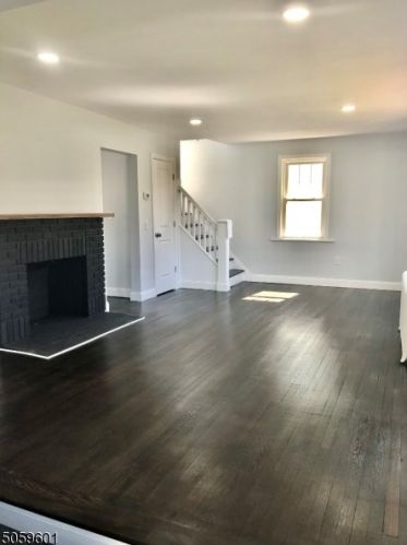 34 Marion Ave, Springfield NJ  07081-1403 exterior