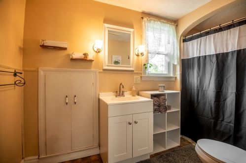 404 Main St, Greenville PA  16125-1773 exterior