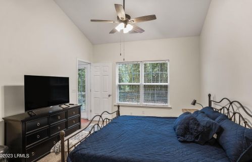 391 Dante Cir, Beaufort SC  29906-2407 exterior