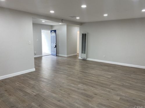 1924 Hunter Rd, Colton CA  92324-1312 exterior