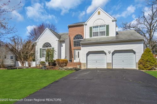 334 Murray Dr, Jackson Twp, NJ 08527-1179