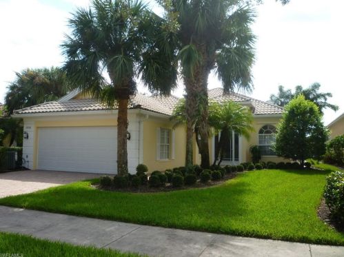 3816 Valentia Way, Naples, FL 34119-7511