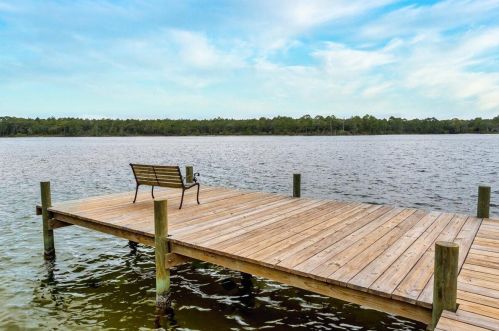 19 North Dr, Shalimar FL  32579-1017 exterior