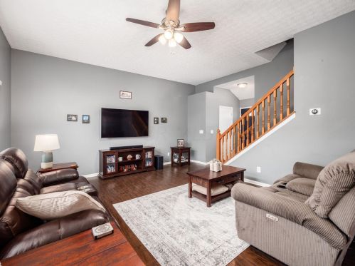 1102 Chaser St, Blacklick OH  43004-8783 exterior