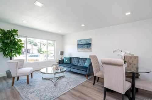 4910 Magnus Way, San Diego CA  92113-3518 exterior