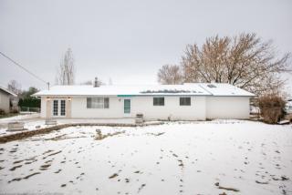 7304 Alpine Way, Yakima, WA 98908-1523
