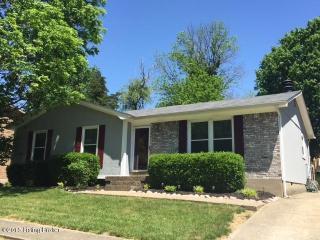 5607 Wooded Lake Dr, Louisville, KY 40299-4239