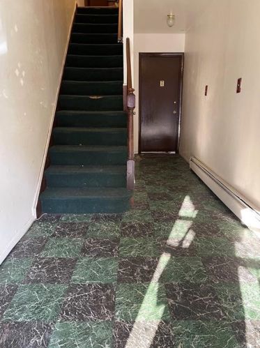 711 213th St, Bronx, NY 10467-5901