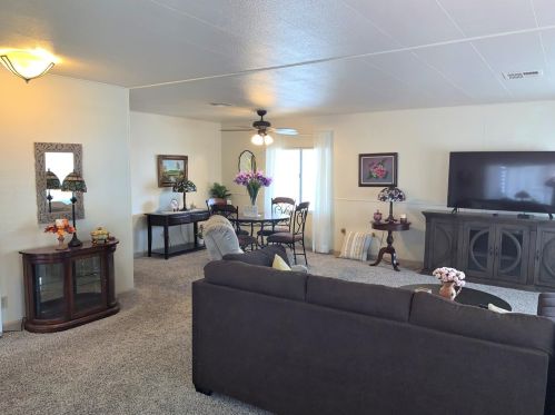 3908 Lahaina Ln, Modesto CA  95355-1213 exterior