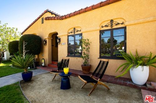 1105 Cordova Ave, Glendale, CA 91207-1732