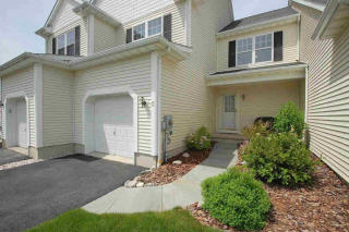 3 Osborne Gln, Poughquag, NY 12570-5563