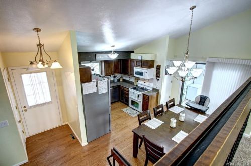 17998 Loyola Dr, Denver CO 80013-3406 exterior