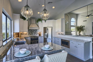 8116 Whispering Wind Dr, Scottsdale, AZ 85255-2840