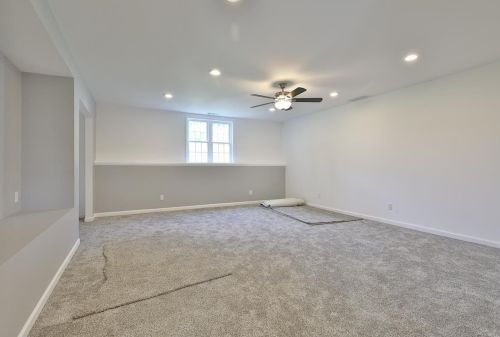 10337 Paddys Run Rd, New Haven OH  45030-9709 exterior