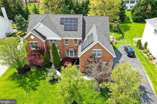 1108 Goshawk Cir, Norristown, PA 19403-1862