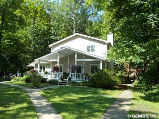 5334 Lake Rd, Geneseo, NY 14454-9575