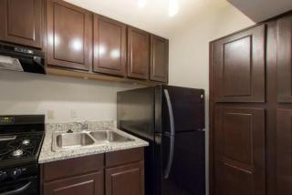 5827 Blackwell St, Dallas TX  75231-6505 exterior