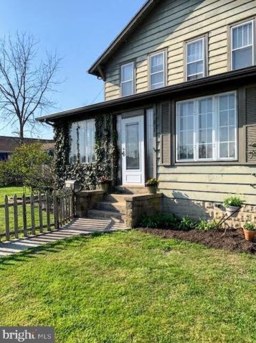 101 Wyoming Ave, Dover DE  19904-6914 exterior