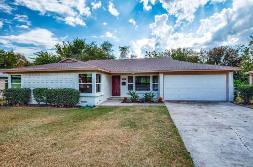2829 Bonnie View Rd, Dallas, TX 75216-3303