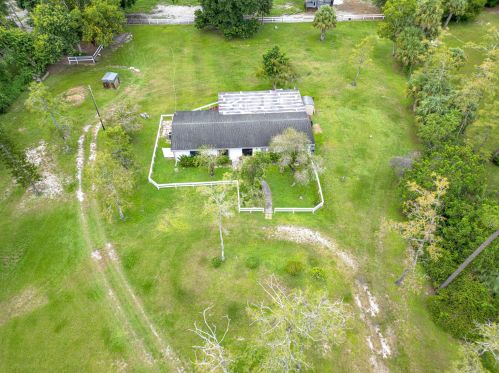 611 Rambling Dr Cir, West Palm Beach FL  33414-5039 exterior