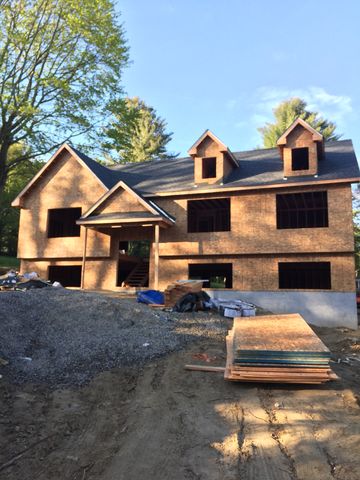 291 Union Valley Rd, Mahopac, NY 10541-4336